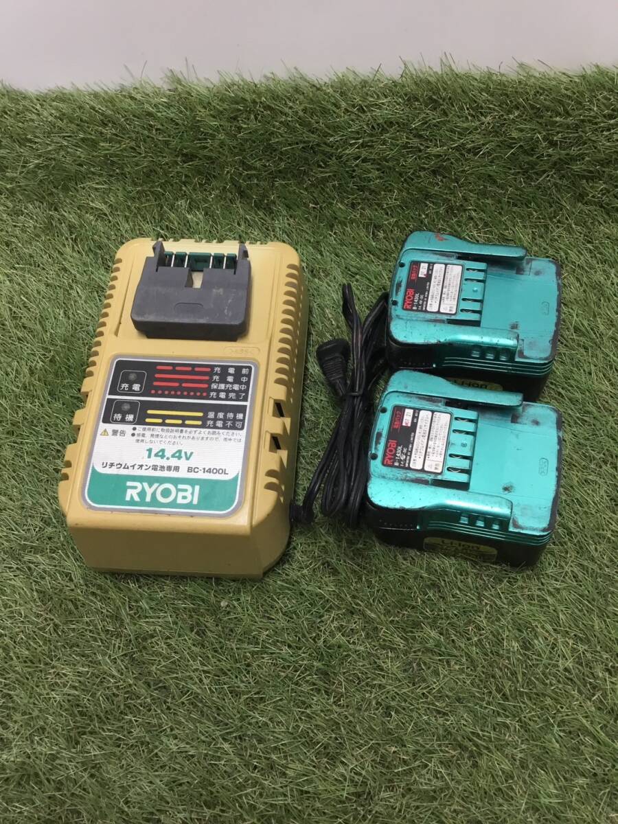 【中古品】RYOBI 充電器BC-1400L+14.4VバッテリB-1430L×2　セット ITFO3DTS9Z8K_画像1