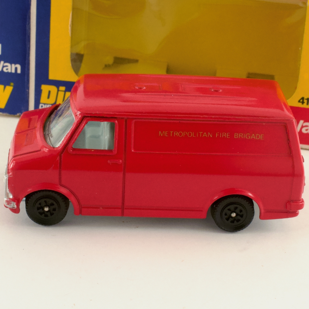  England Dinky (DINKY) Bedford Royal Mail Van 410