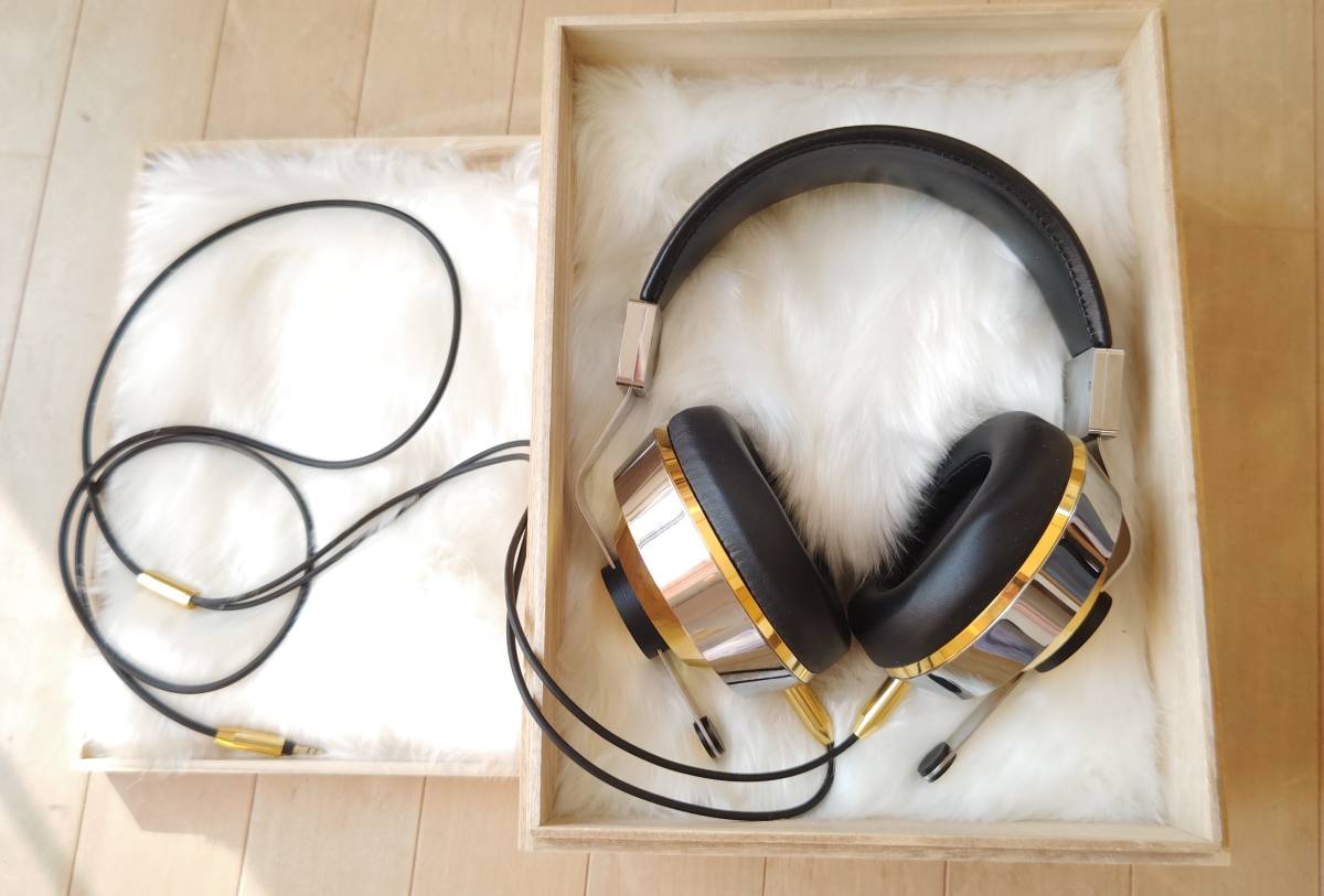 Yahoo!オークション - 中古 Final SONOROUS X 密閉型ヘッドホン Yahoo!オークション - 中古 Final SONOROUS X 密閉型ヘッドホン