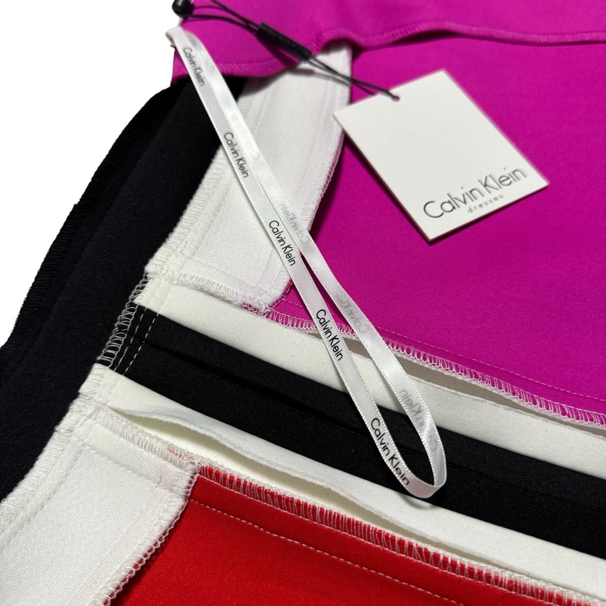 新品】Calvin Klein カルバンクライン カラーブロック 新品】Calvin Klein カルバンクライン カラーブロック