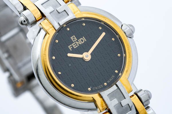 FENDI フェンディ オロロジ 760L クォーツ 2針 ブラック文字盤 ズッカ柄 コンビ レディース腕時計 #29601_画像6