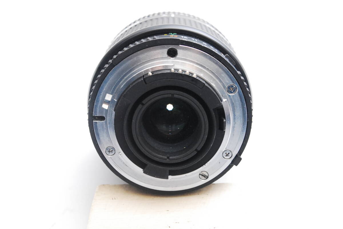 Nikon AF NIKKOR 35-105mm 1:3.3-4.5 ( superior article ) 05-02-12