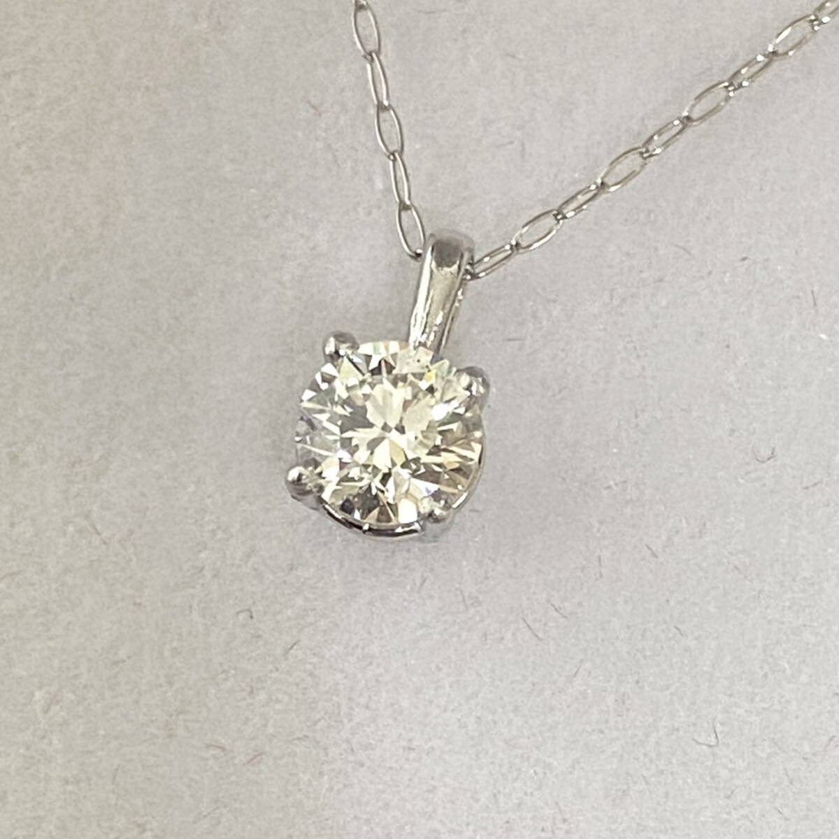 0.4ct Eカラー VVS 2EX天然ダイヤモンド　プラチナ一粒ダイヤネックレス