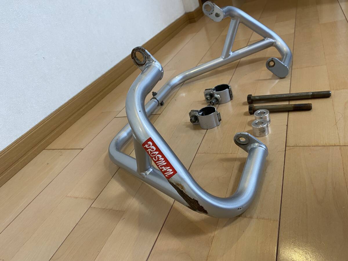 中古 PROSMAN エンジンガード VTR250用（送料無料）_画像5