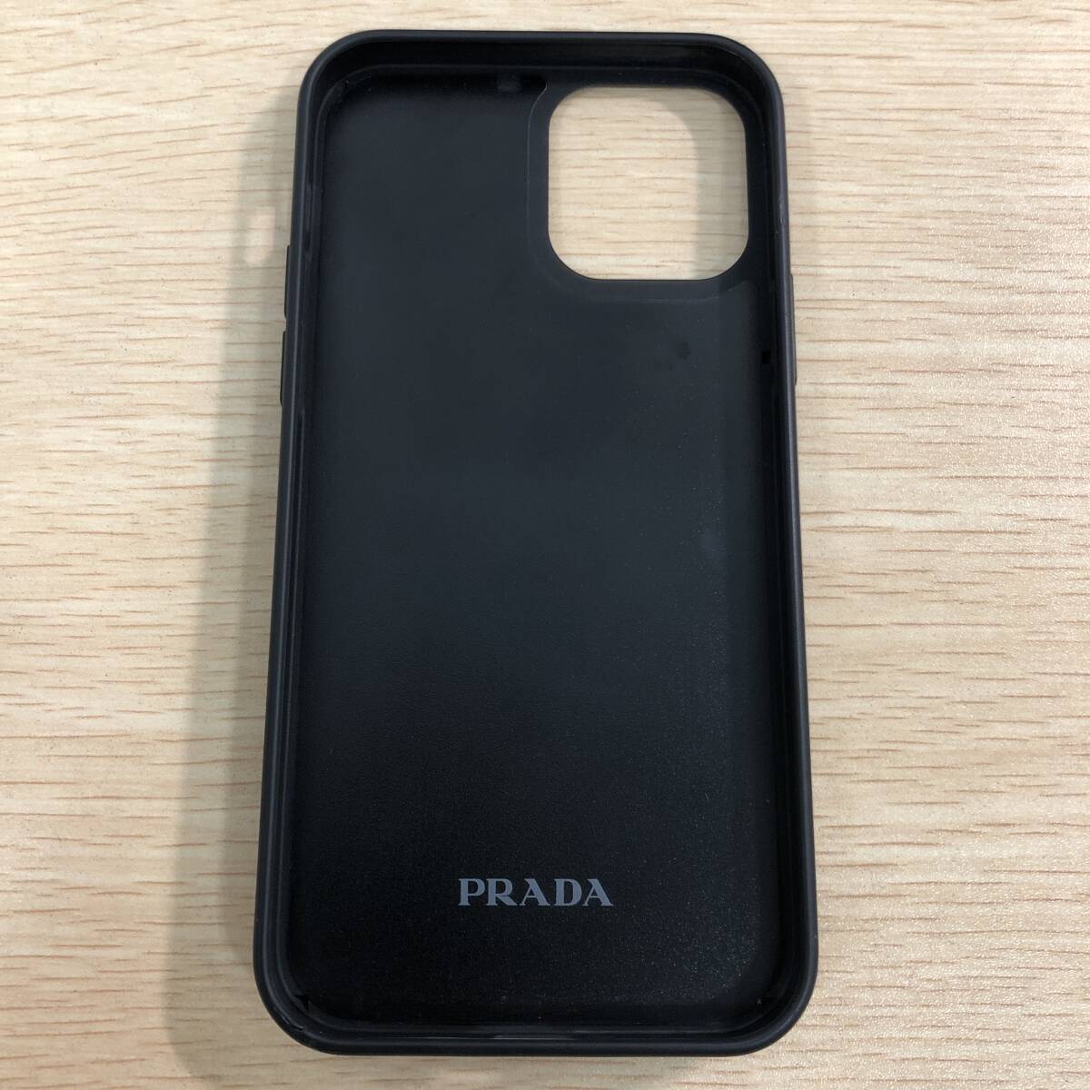 PRADA プラダ サフィアーノレザー iPhone12/12Pro 対応 アイフォンケース / ブラック 黒_画像3