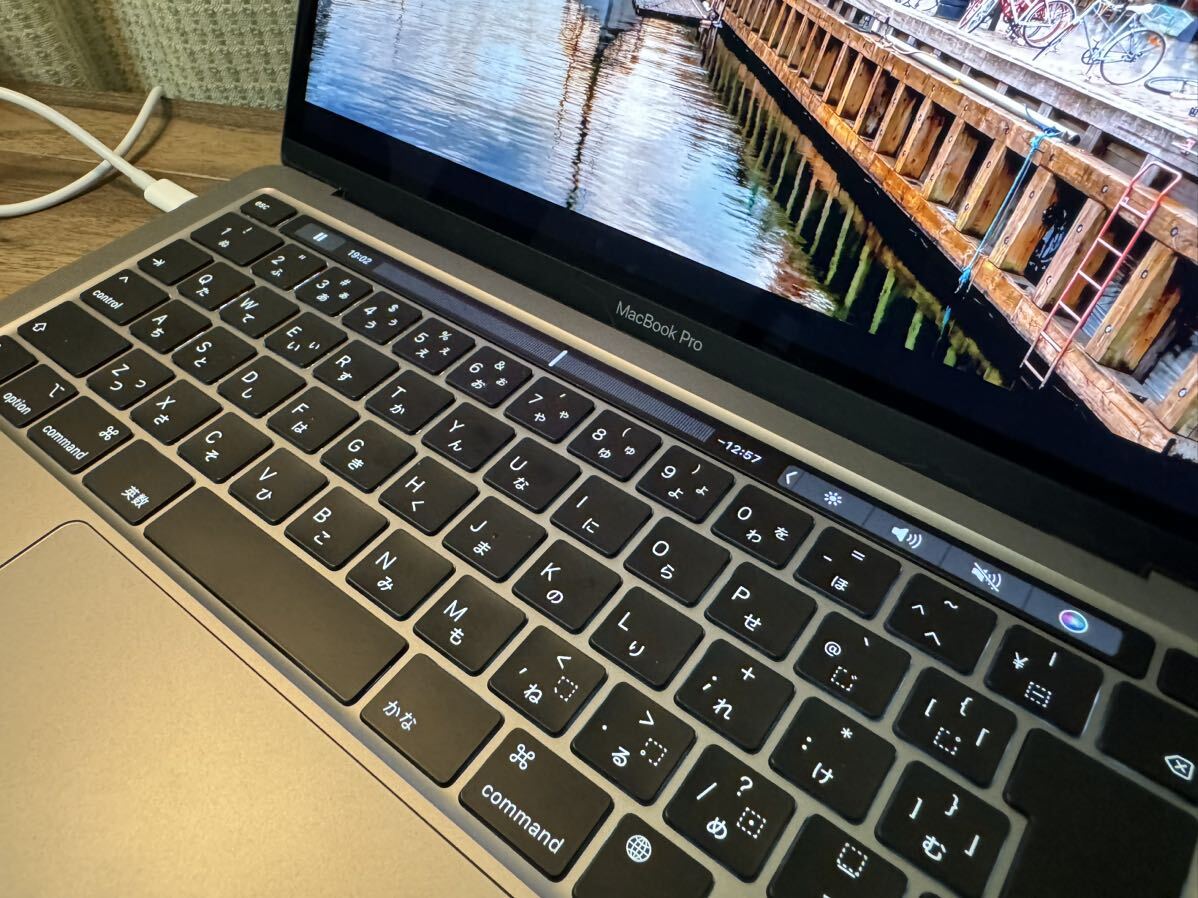 MacBook Pro13インチ　スペースグレイ　M1_画像7