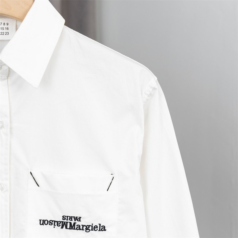 メゾンマルジェラ Maison Margiela ブラウス シャツ レディース メンズ 胸ポケット付き 白 おしゃれ ファッション 簡約 長袖シャツ Mサイズの画像5