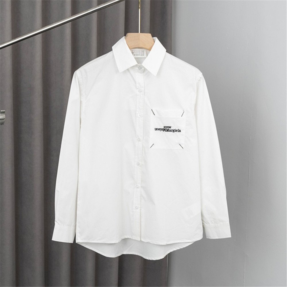 メゾンマルジェラ Maison Margiela ブラウス シャツ レディース メンズ 胸ポケット付き 白 おしゃれ ファッション 簡約 長袖シャツ Mサイズの画像1