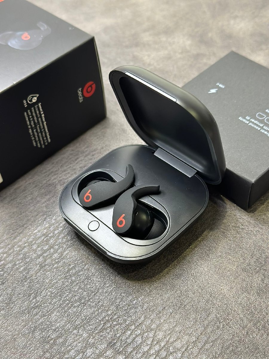 Beats Fit Pro - True Wireless Noise ワイヤレスノイズキャンセリングイヤフォン ブラック 並行輸入品_画像6