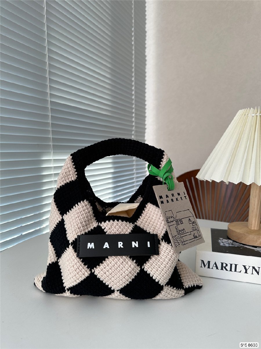 ☆Marni Kids Diamond Crochet ミニバッグ クロシェ ニット バッグ 黒_画像1