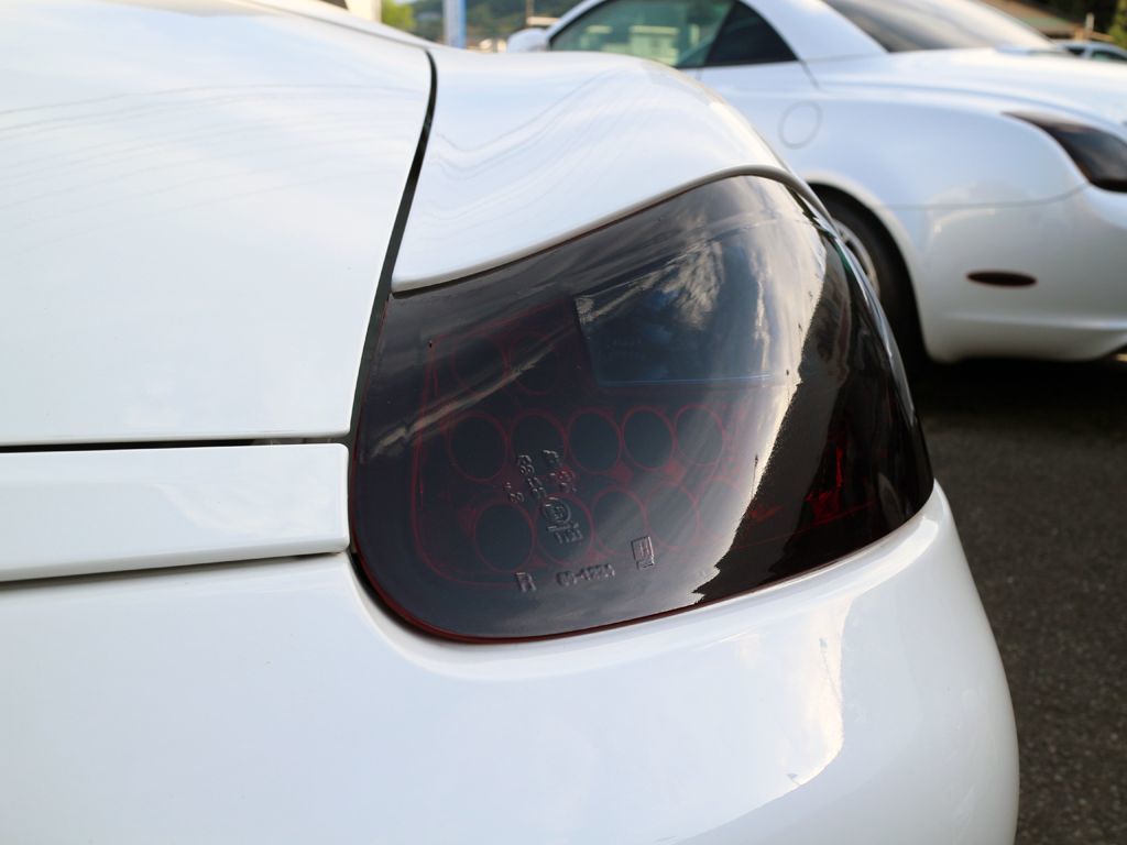 Tint+ flushing - repeated use OK Porsche Boxster 986 previous term / latter term tail lamp smoke film 