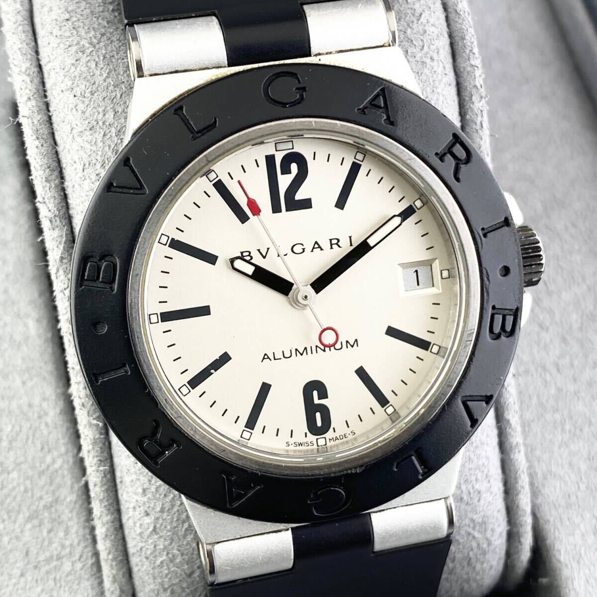 【1円〜】BVLGARI ブルガリ 腕時計 メンズ AT 自動巻 ALUMINIUM アルミニウム AL38TA ホワイト文字盤 デイト 可動品の画像4