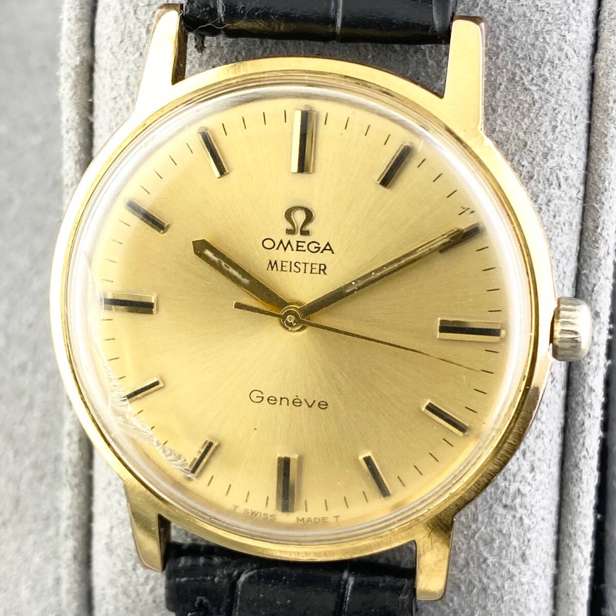 【1円〜】OMEGA オメガ 腕時計 メンズ 手巻き Geneve ジュネーブ MESTER マイスター Wネーム ゴールド文字盤 ラウンドフェイス 訳有 可動品_画像1