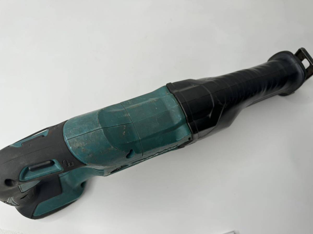 a573)マキタ makita 18V 充電式レシプロソー JR186D ジャンク_画像6