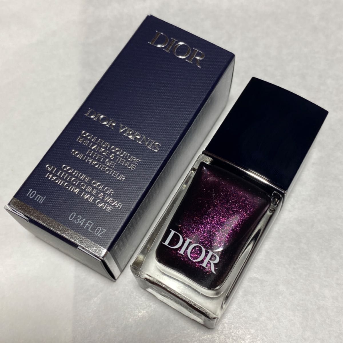 Dior ディオール ヴェルニ  900 ブラックリヴォリ ネイルエナメル (2023 ホリデー 数量限定色)