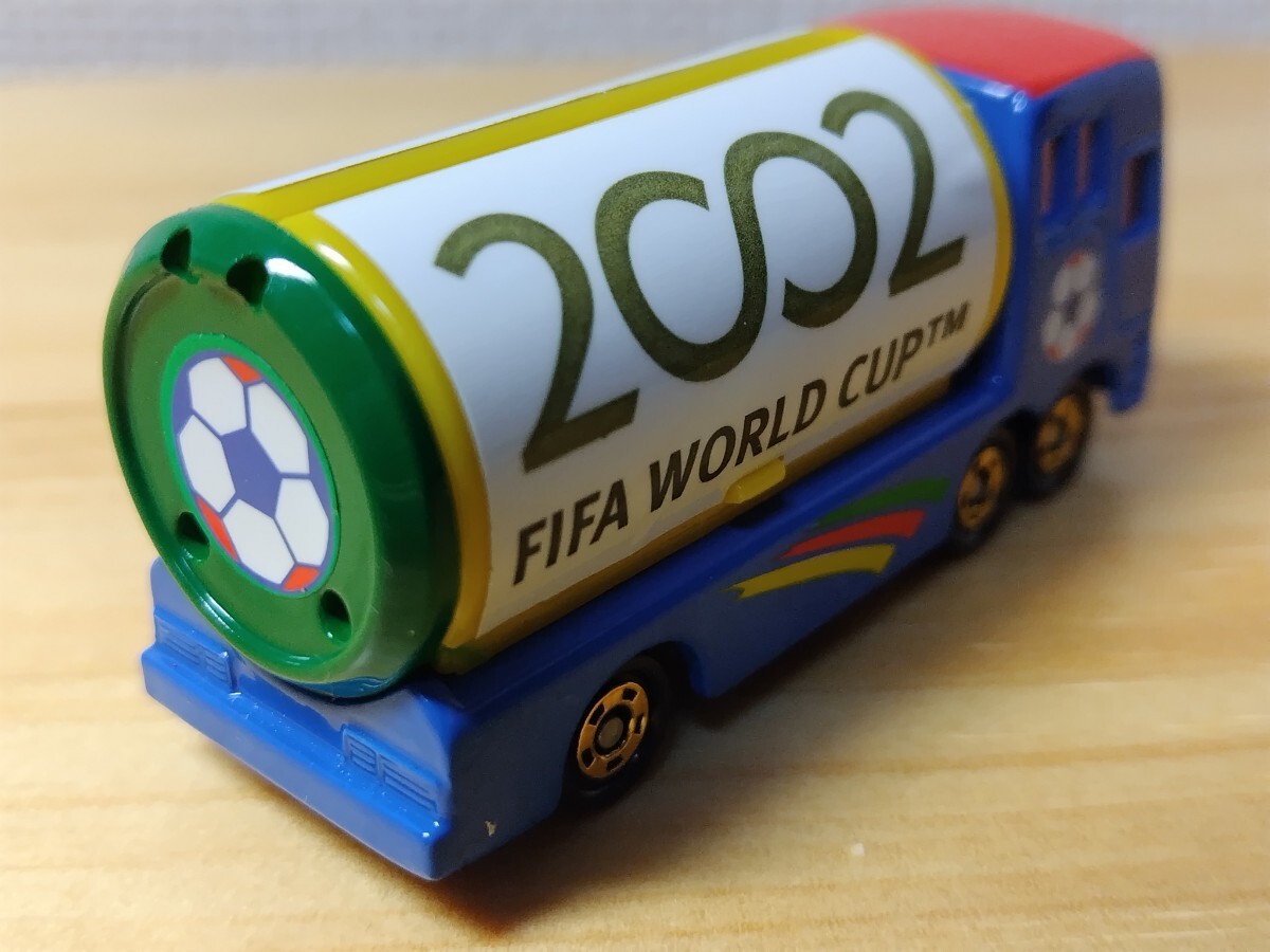 特注トミカ２００２年FIFAワールドカップ日韓大会イベントカー 元は1995年発売のコカコーライベントカーのヴァリエーションの画像4