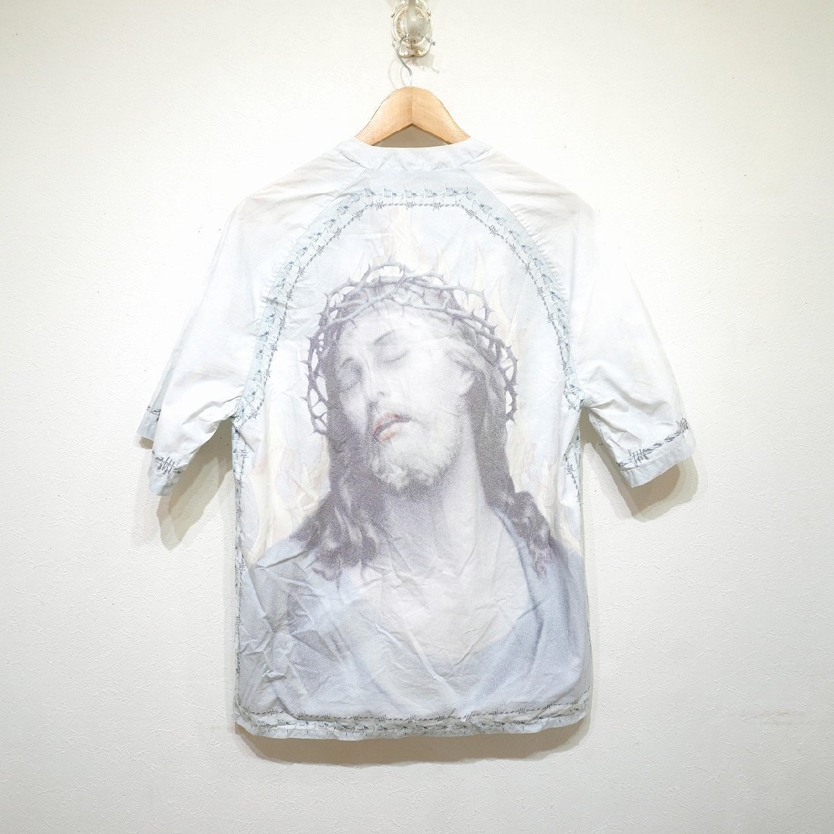 GIVENCHY (XXS) 16ss リカルドティッシ ジーザス Tシャツ 半袖 メンズトップス ジバンシー ジバンシィ I4-61の画像2