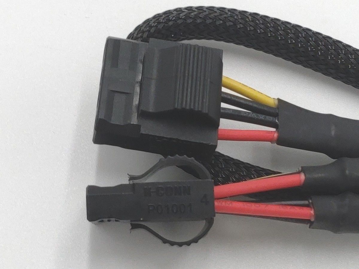 Seasonicsi- Sonic X-series power supply cable total 6ps.