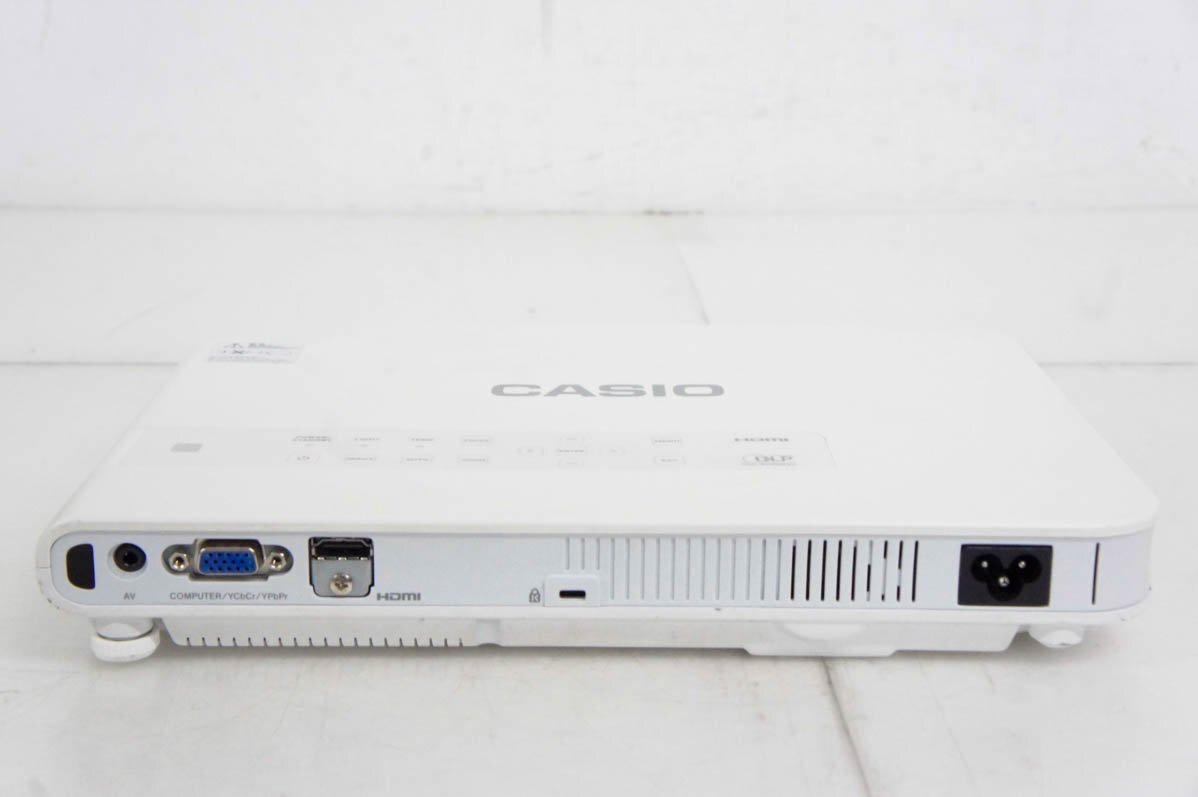 1 CASIO カシオ データプロジェクタ 2500ルーメン XJ-A142の画像4