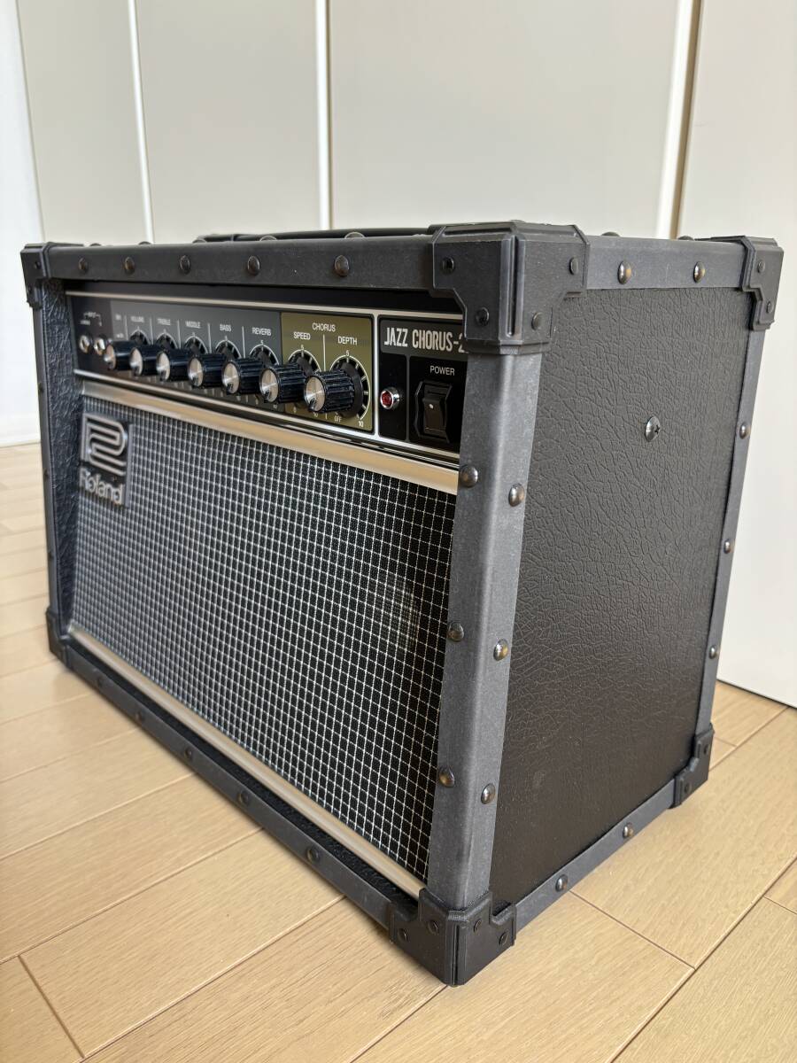 中古美品 Roland JC-22 ローランド ギターアンプ ジャズコーラス _画像3