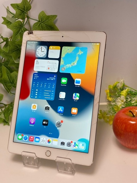 Apple iPad Air 2 Wi-Fi+Cellular 16GB A1567 (MGH72J/A) シルバー/判定〇 au ※液晶割れ 訳あり A5871_画像1