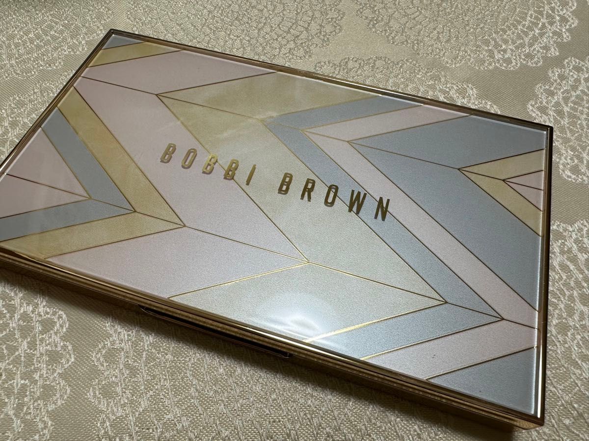 ボビイブラウン ラスター＆グロウ アイパレットセット BOBBI BROWN