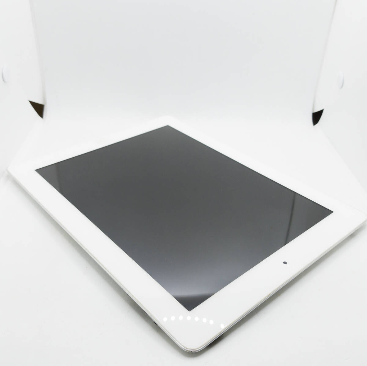 Apple iPad 2 第2世代 32GB シルバー A1395 アップル アイパッド タブレット アクティベーションロックOFF 本体 現状品 #ST-03011_画像4