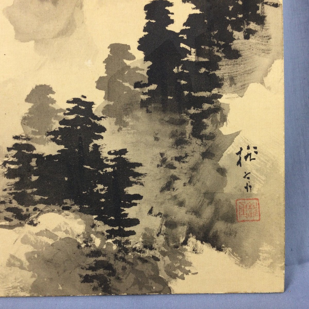 【三】色紙 山水 家々 木々 森 山脈 詳細不明 サインあり 落款あり s3852_B252の画像6