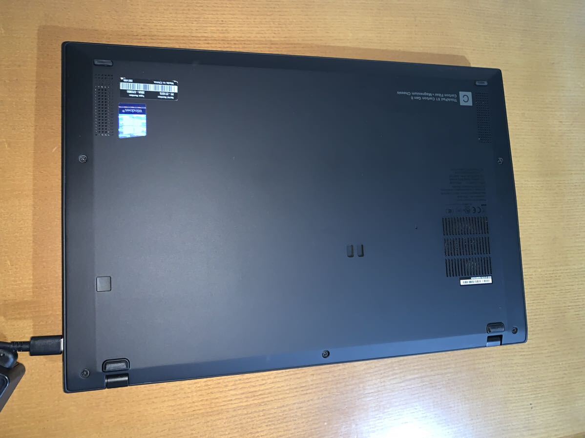 Lenovo レノボ ThinkPad X1 Carbon 8th i7-10610U 16GB SSD256GB_画像6