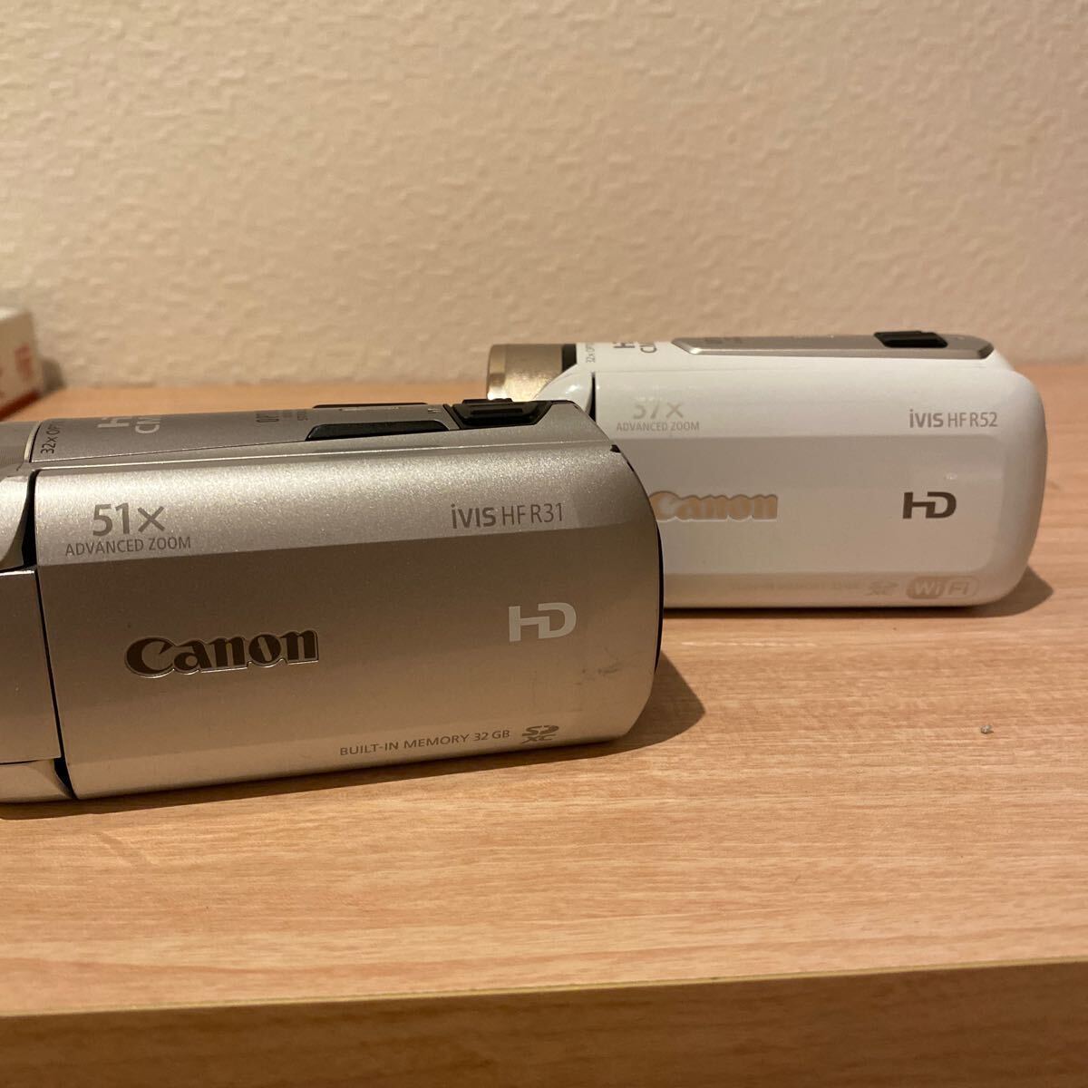 Canon iVIS HF R52 Canon iVIS HF R31 バッテリー×1 充電ケーブル セット_画像9