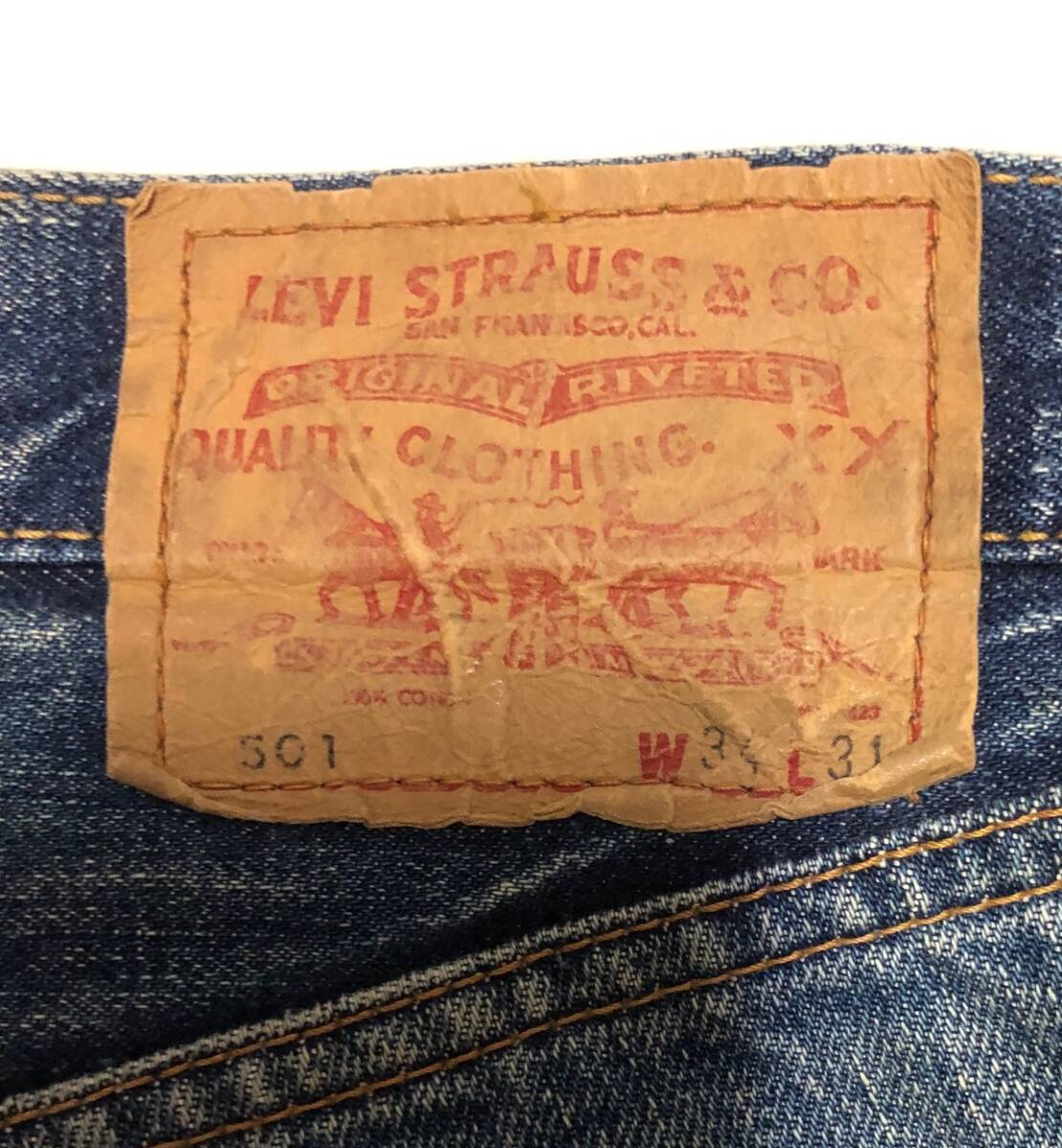 60S LEVIS Levi's 501BIGE..!.hige! bee. nest! Golden size absolute size W approximately 33 -inch repair ending [ besides Vintage exhibiting!]