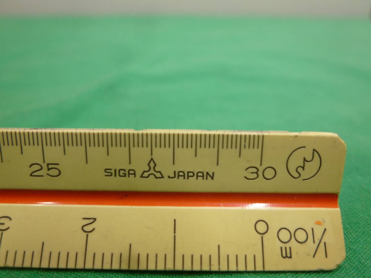 [7848] triangle scale 15cm SIGA JAPAN
