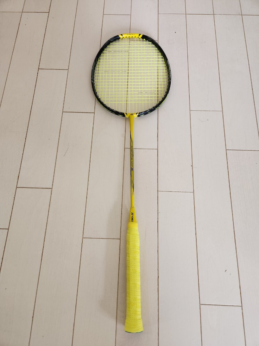 YONEX　ヨネックス　ナノフレア1000ZZ 4UG6_画像1