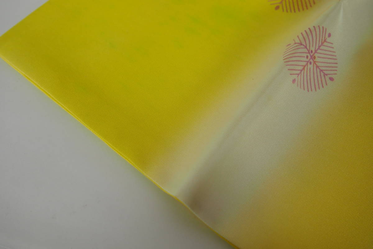 o. old .. yellow color bokashi . Tang pine pattern silk tea utensils 24 129-38