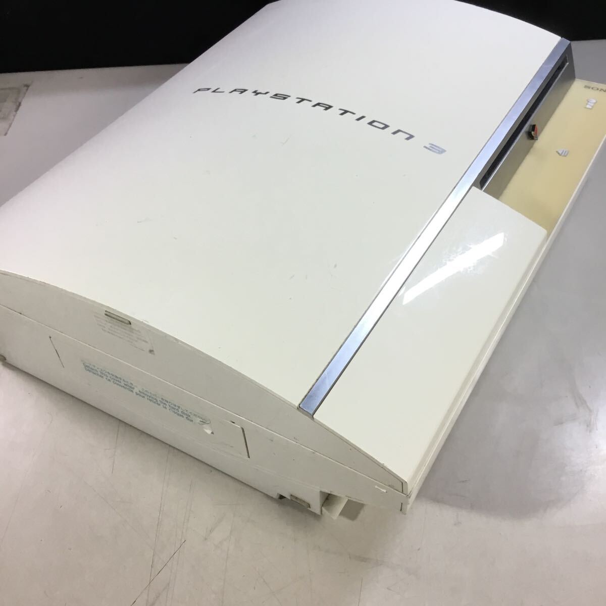 (051335F) SONY CECHH00 PlayStation 3 PS 3プレイステーション3 プレステ 3 本体のみ ジャンク品　_画像4