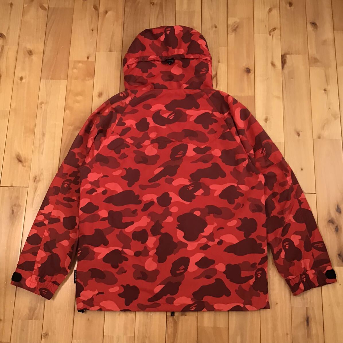 Red camo スノボジャケット Lサイズ a bathing ape BAPE hoodie snowboard jacket エイプ ベイプ アベイシングエイプ 迷彩 z542_画像3