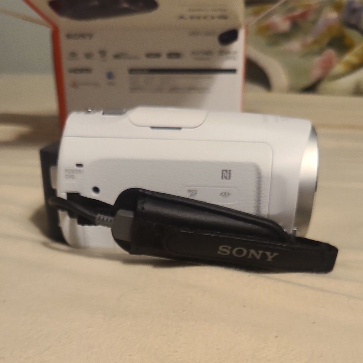 SONY ソニー HDビデオカメラ Handycam HDR-CX670 ホワイト 光学30倍 HDR-CX670-W 使用僅か