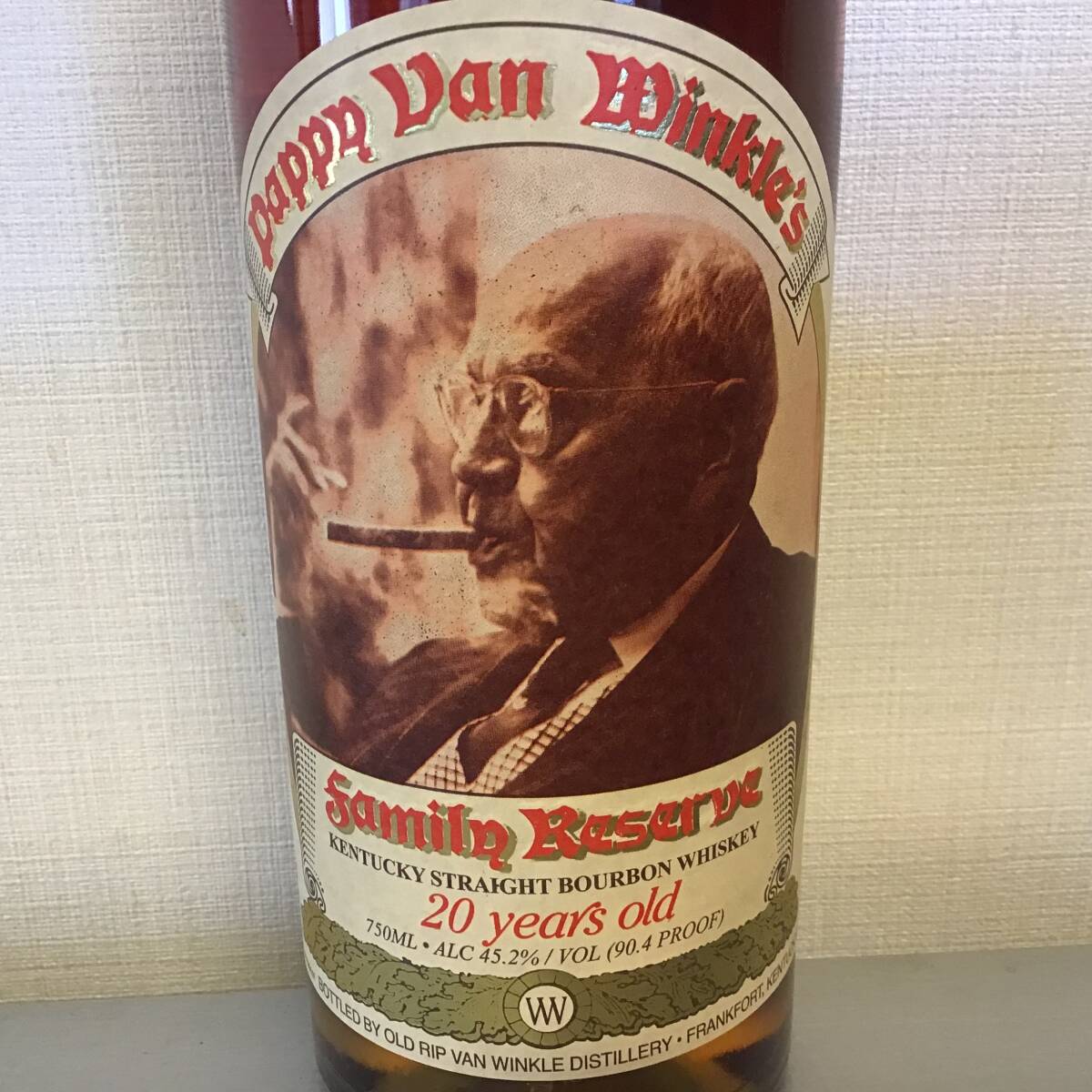 Pappy Van Winkle’s Family Reserve (パピー・ヴァン・ウィンクルズ・ファミリー・リザーブ) 20 Years Old_画像2