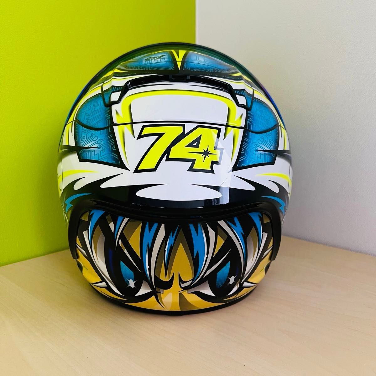 SHOEI X-TWELVE DAIJIRO 加藤大治郎 レプリカモデル Mサイズ SHOEI X-TWELVE DAIJIRO 加藤大治郎 レプリカモデル Mサイズ