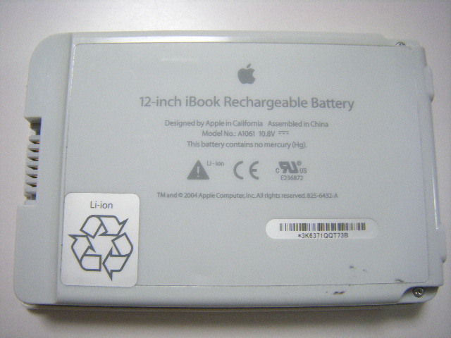 ジャンクバッテリー Apple A1061 12インチiBook用 動作保証なし_画像3