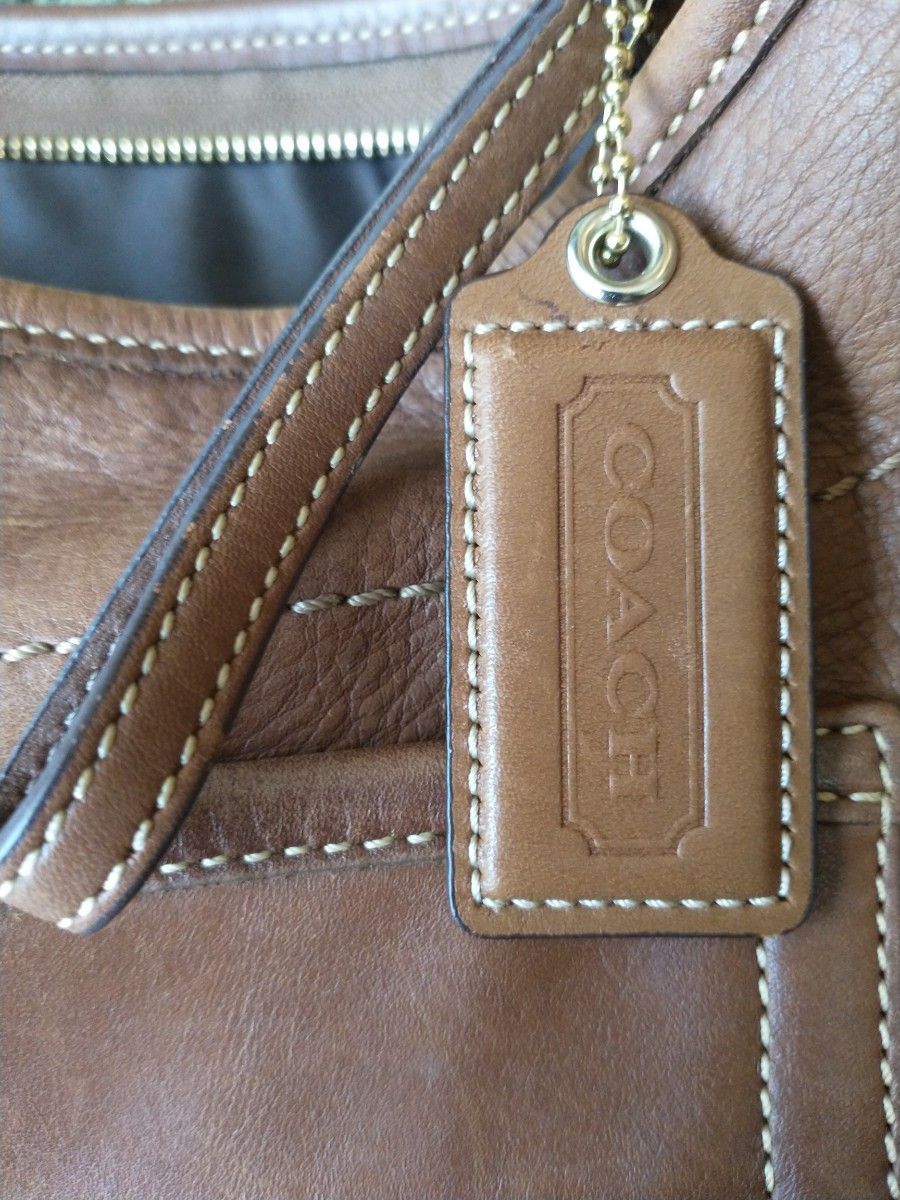 美品 コーチ COACH ワンショルダー ターンロック ブラウン 美品 コーチ COACH ワンショルダー ターンロック ブラウン