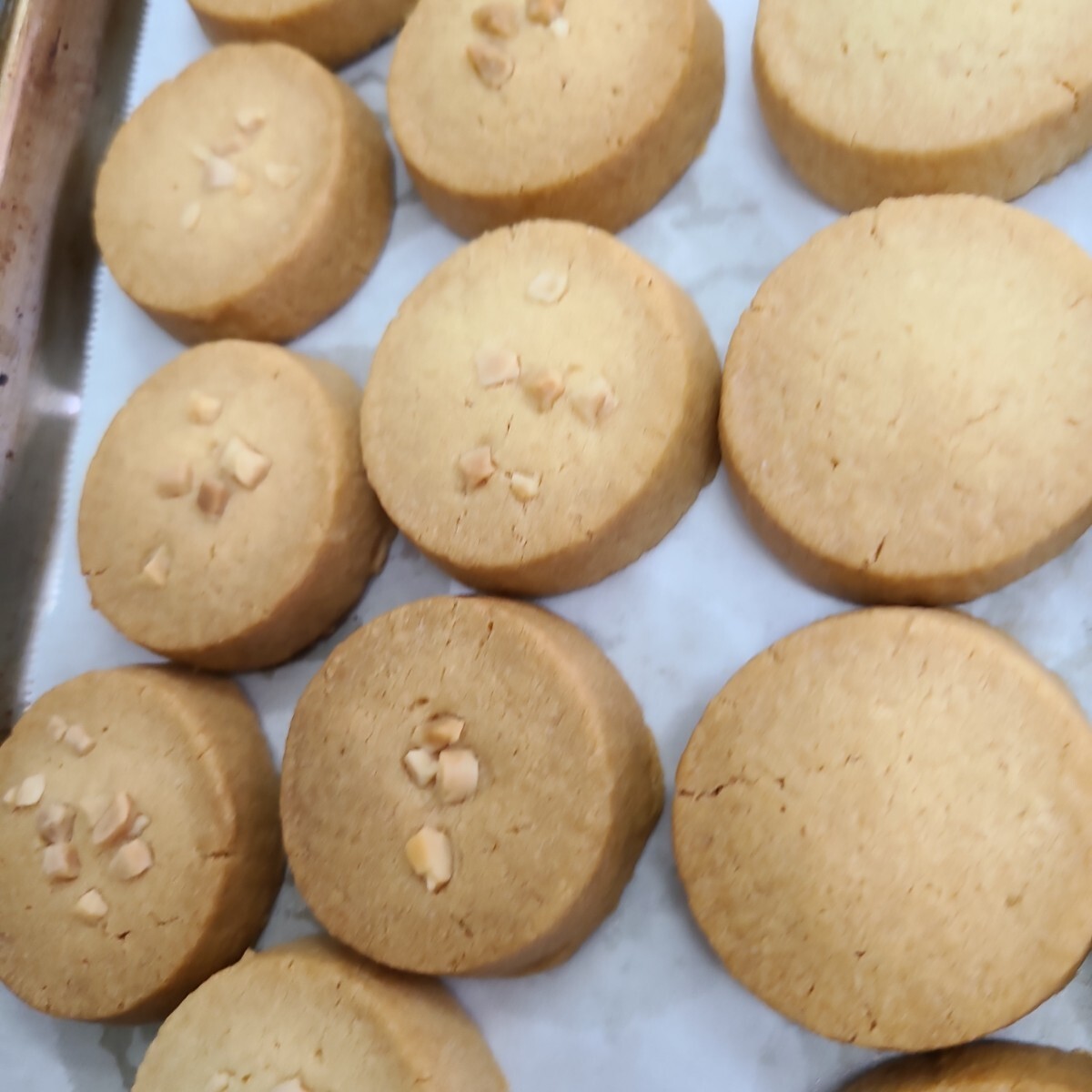★ 【バタークッキー＆アーモンドクッキー♪】30枚入り　風味豊かな　手作り　焼き菓子　クッキー_画像1