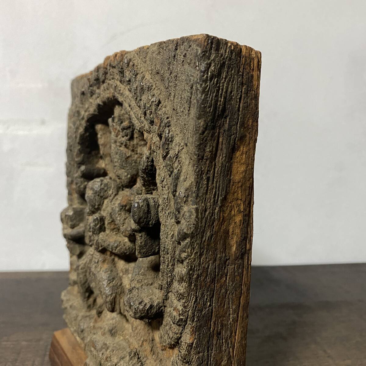 木彫り　彫刻　シヴァ神　像　置物　高さ19cm　重さ642g　/　ヒンドゥー　シヴァ信仰　仏像　古材　木製　インド　ネパール_画像9