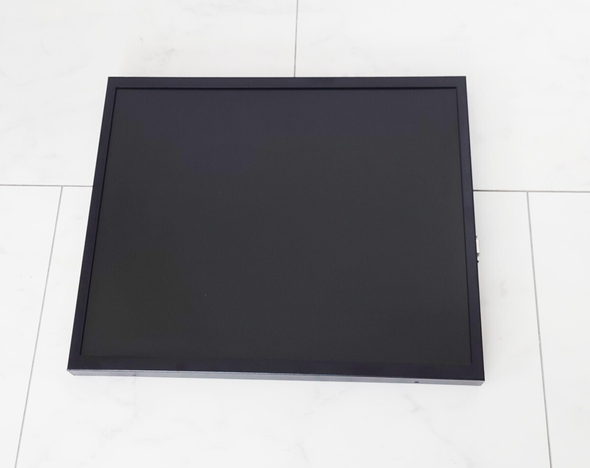 17型液晶モニター 4 3 x68000の31khzとPC8800の24khz対応 レトロ 17型液晶モニター 4 3 x68000の31khzとPC8800の24khz対応 レトロ