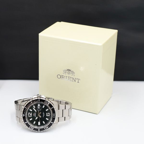 1 jpy QZ box attaching Orient 200M UNE3-C0-B green face Date men's wristwatch KRK 0916000 5NBG1