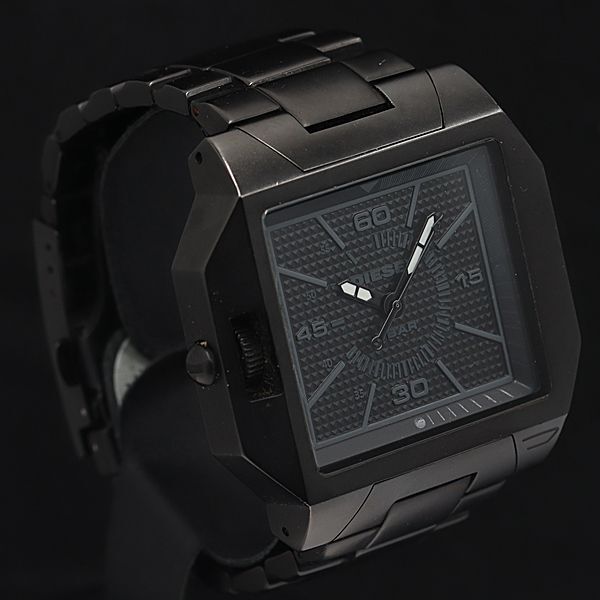 1円 稼働 良品 ディーゼル DZ-1382 QZ ブラック文字盤 スクエアタイプ メンズ腕時計 DOI 0916000 5NBG1_画像2