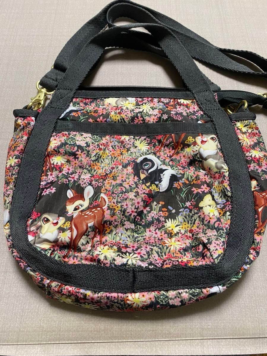 ディズニーバンビコラボショルダーバッグ　バンビ柄　LeSportsac