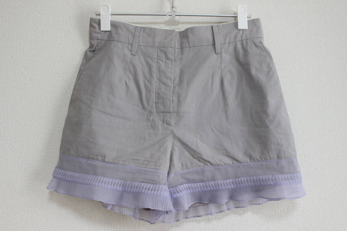 E716*.. packet free shipping * genuine article PRADA Prada hem frill short pants culotte pants gray lavender purple SIZE36 S size 