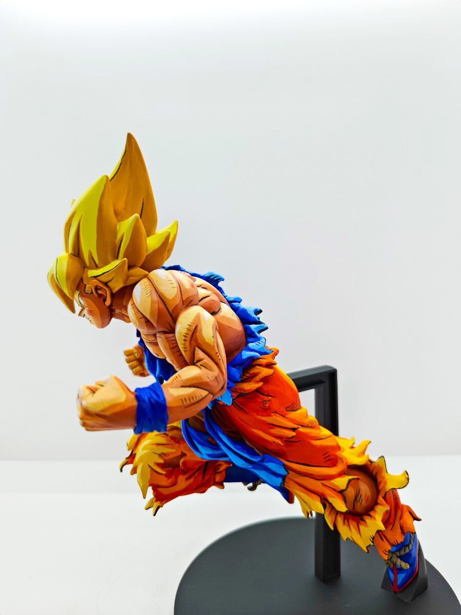 ドラゴンボールフィギュアジャンプ50thアニバーサリー孫悟空リペイント二次元彩色 超サイヤ人 ドラゴンボール超_画像5