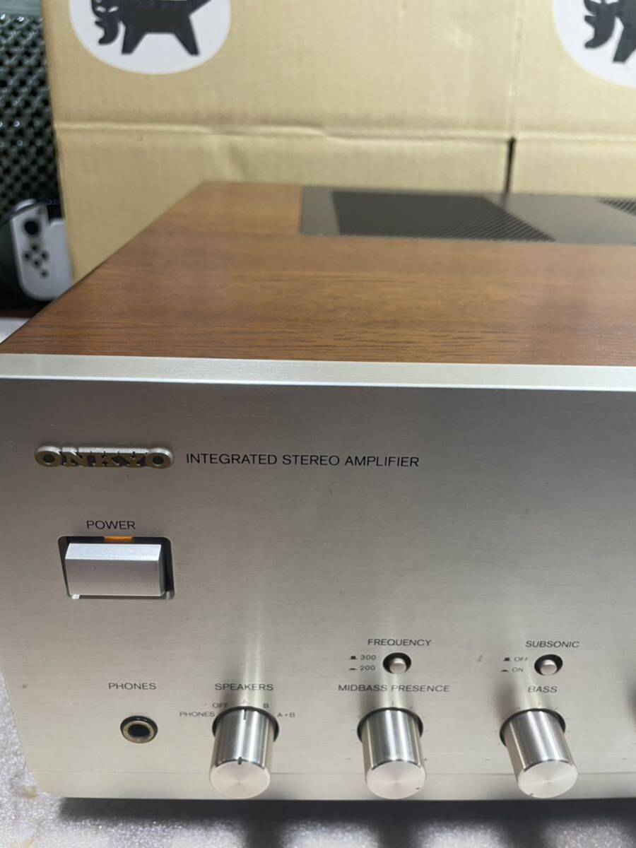 プリメインアンプ ONKYO integra A-927 アンプ INTEGRATED STEREO AMPLIFIER ONKYO A-927 中古品_画像4